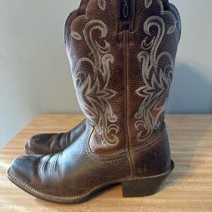 Ariat Brown Leather Heeled Boots with Silver Embroidery